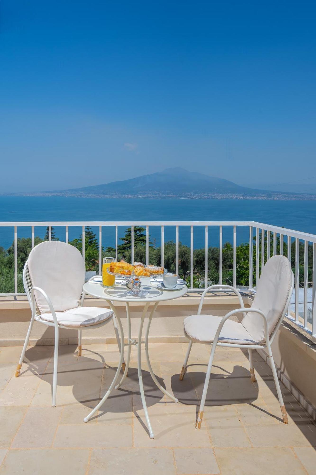 Maison Montechiaro Vico Equense Extérieur photo